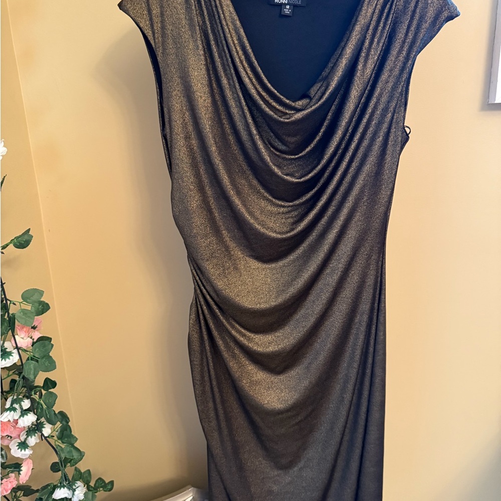 Ronni Nicole greenish gold Jersey fabric mini dress